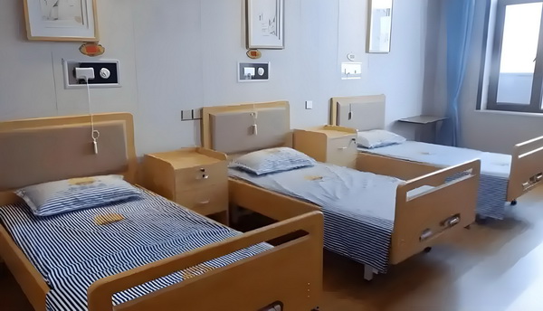 本科和硕士深圳入户条件_姜文硬着头皮上，爹味尚可接受 忍不那位娘又丈母住怒火
